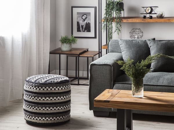 Puf 41 cm sort og hvid GUNTUR Lumarko!