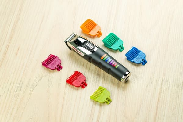 Skäggtrimmer WAHL Color Trim Beard 09893.0443