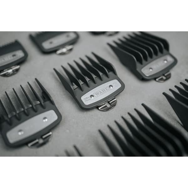 Sektortrimmer - WAHL - ELITE PRO - 230 V - 10 kammar - Svart