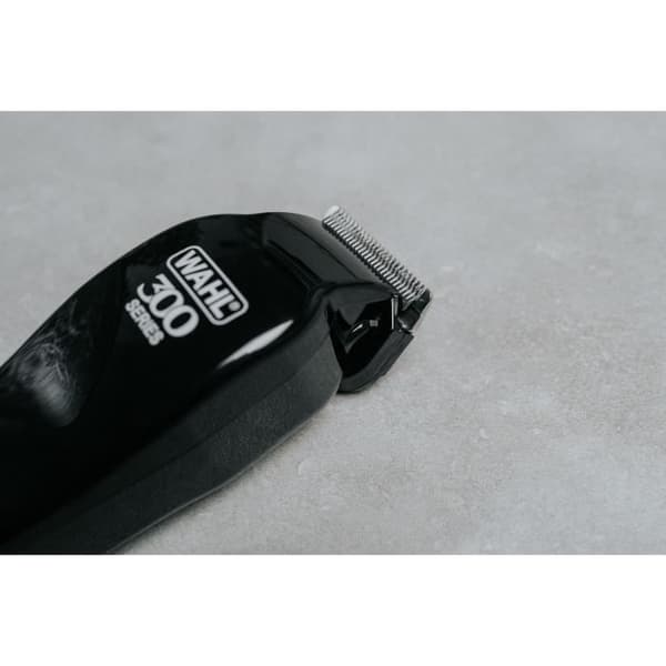 Hår- och skäggtrimmer - WAHL - Home Pro 300 Sladdlös Clipper - 10 W - 120 min - 11 kammar - Svart