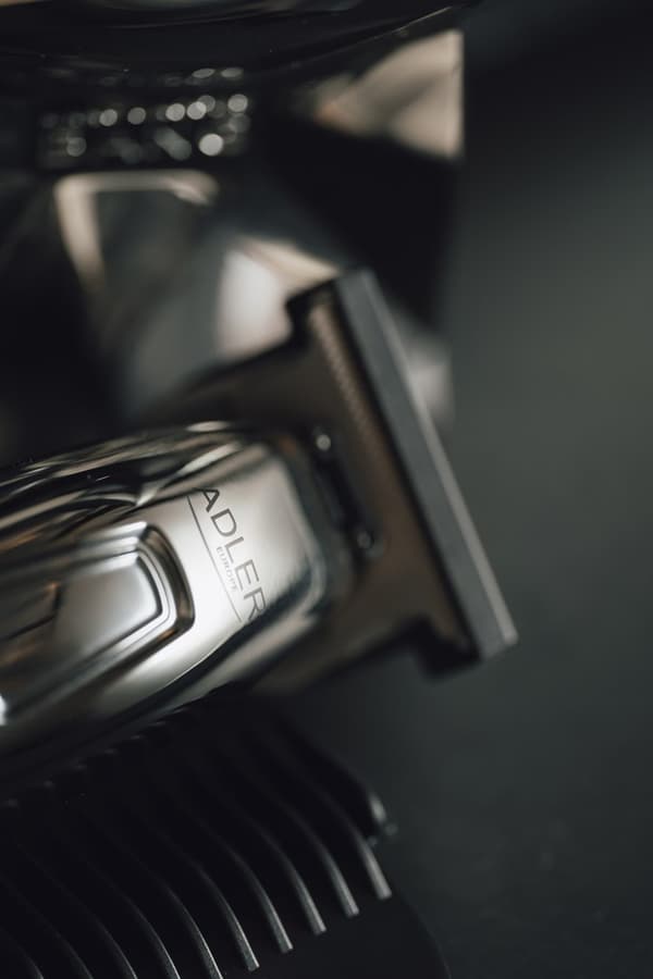 ADLER AD 2836s Silver USB-trimmer