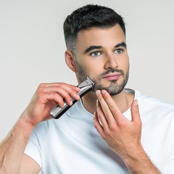 WAHL Elite Groom Multifunktionsklippare - 240V - 150 min - Silver/Svart