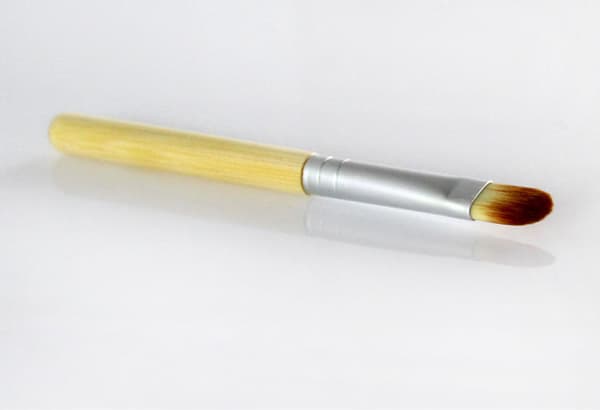 4 pcs. Professional bamboo makeup brushes