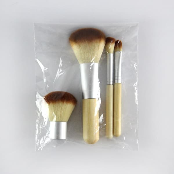 4 pcs. Professional bamboo makeup brushes