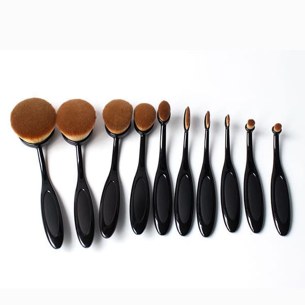 Oval makeup brushes 10 pcs. black