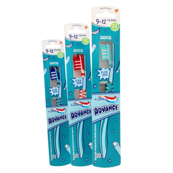 Aquafresh Advance Tandborste för Barn 9-12 år, 1 stycke