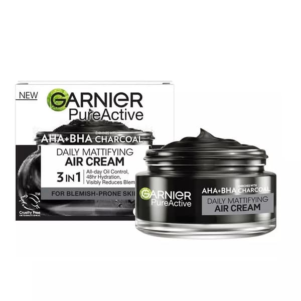 Garnier Pure Active Lätt Mattande Kräm med AHA + BHA + Kol, 50ml