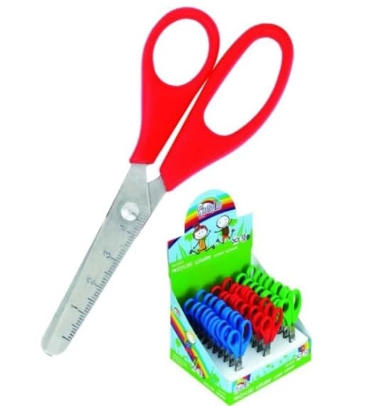 Skolesakse med ergonomisk design og indbygget lineal, 13 cm L