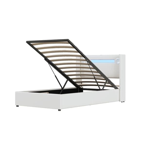 Polstret opbevaringsseng i imiteret læder, 90 x 200 cm, med LED, Bluetooth-afspiller og USB-opladningsstik - med lamelramme - hvid