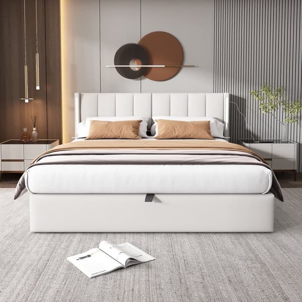 Polstret seng 140 x 190 cm - med USB-port til opladning - med LED-belysning - justerbar sengegavl - PU - hvid (madras medfølger ikke)