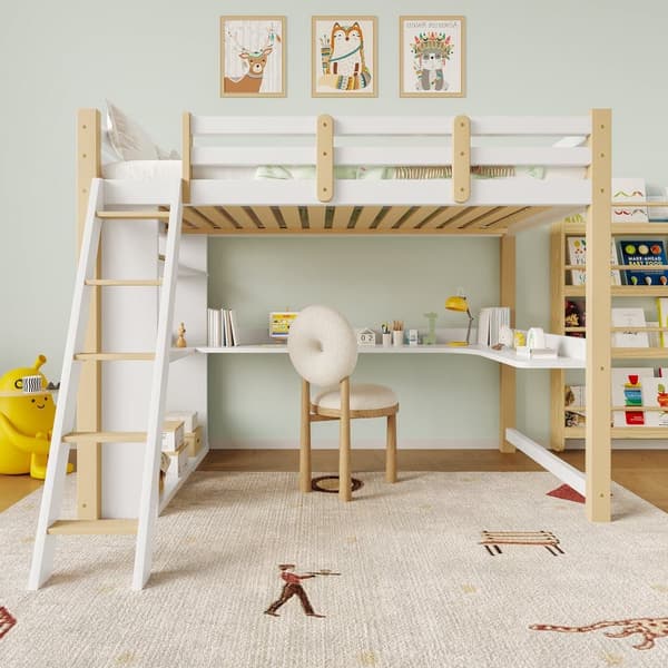 Loftsäng barn 90x200 cm i massivträ – vit högsäng med säkerhetsskenor, sned stege, skrivbord & hyllor – multifunktionell familjesäng med ribbotten