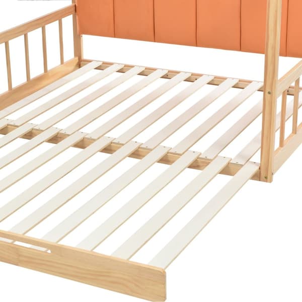 Talon sänky 140x100/200 cm patjalla – jatkettava kattosänky, ulosvedettävä mäntysohva samettityynyillä, luonnonvärinen & oranssi
