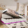 Pikkukuva 2 / 11: Daybett 140x200cm, Schlafsofa, LED-Lichtleiste, hydrauliikka, USB+Type-C, Vliesimitat, Weiß
