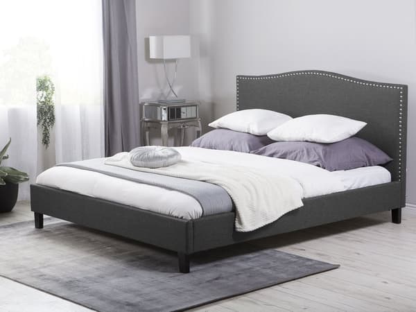 Dobbeltseng Grå Polyester 180 x 200 cm Polstret Sengeramme med Kamelryg Sengegavl i Glamour Sømhoved Knap Mønster Soveværelse Inspiration