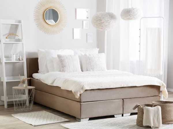 Kontinentalseng Beige Polstret med Sølv Metalben 160 x 200 cm 2 Personers God Dobbeltseng Boxmadras Lav Sengegavl Soveværelse Indretning Dekor