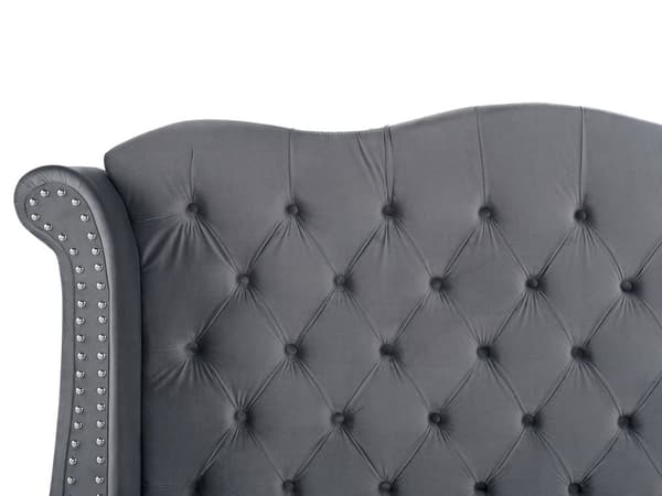 Parisänky harmaa sametti verhoiltu puu 160 x 200 cm sälepohja napitettu verhoilunaulat glamour retro tyyli