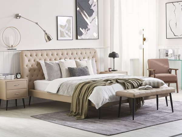 Sänky beige keinonahka verhoilu 160 x 200 cm napitettu sängynpääty moderni tyyli