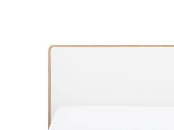 Seng hvid lysebrun 140 x 200 cm med LED-ramme stel og sengegavl skandinavisk minimalistisk design