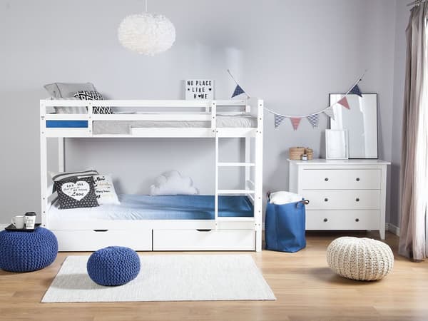Køjeseng Hvid Fyrretræ 90 x 200 cm Høj Træseng til 2 med Stige til Børneværelse Skandinavisk Design med Skuffer Dobbeltseng Indretning
