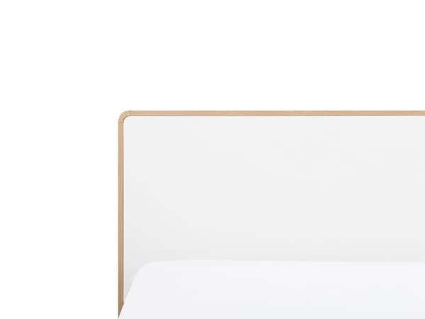 Seng hvid lyst træ 180 x 200 cm med ramme og sengegavl skandinavisk minimalistisk design