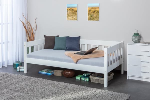 Sina seng 90x200 cm hvid.