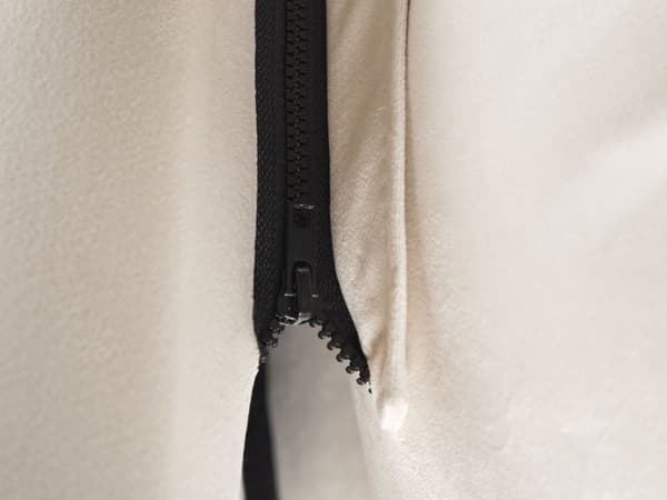Dobbeltseng i Beige Velour 160 x 200 cm Stor Seng med Opbevaring til Dyner og Puder Sengegavl Soveværelse Indretning