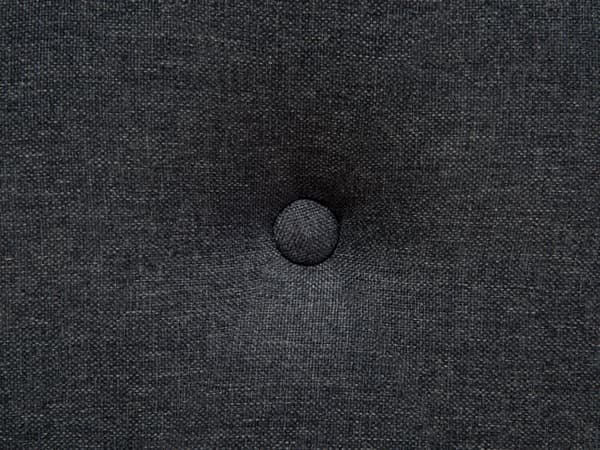 Sengeramme med spalter Mørkegrått Polyesterstoff Polstrede Treben Tuftet sengegavl 160 x 200 cm Moderne Design