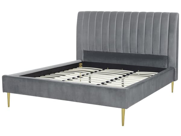 Grå seng med ramme polstret i fløyel med gylne ben 180 x 200 cm høy sengegavl i retrodesign