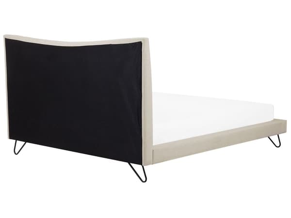 Dobbeltseng Beige Fløyelsstoff Svarte Metallben 180 x 200 cm Polstret Quiltet sengegavl Moderne Slankt Utseende Soverom Sengestol Tilbehør til stoler