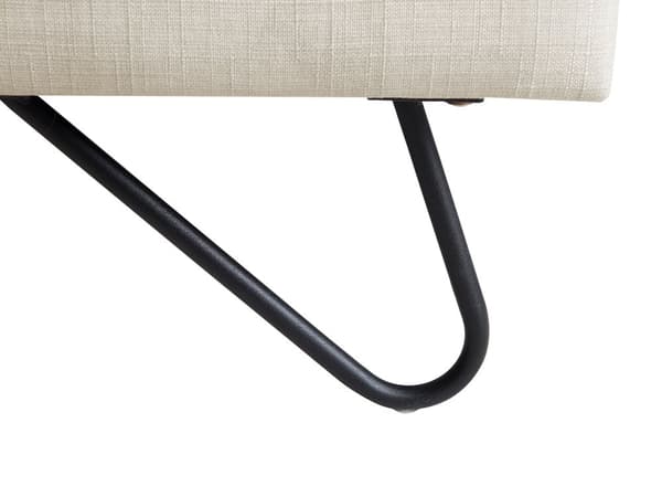 Dobbeltseng Beige Fløyelsstoff Svarte Metallben 180 x 200 cm Polstret Quiltet sengegavl Moderne Slankt Utseende Soverom Sengestol Tilbehør til stoler