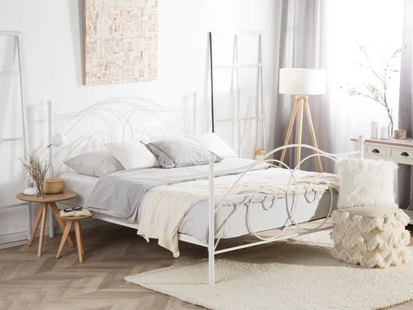 Seng Hvit Metall 140 x 200 Ribbebunn Romantisk design Klassisk Innredning Soverom Dekorativ