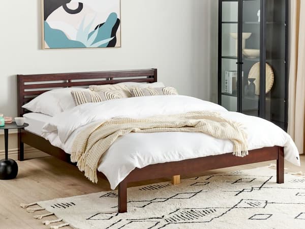 Seng i Mørkt Tre med Sengegavl 160 x 200 cm i Rustikk Design