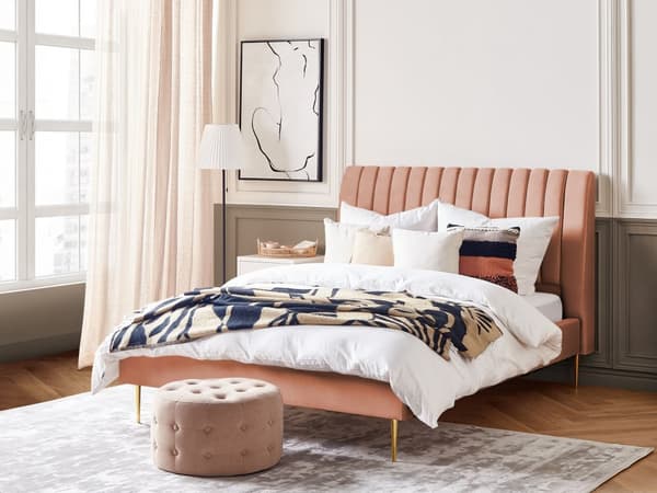 Seng Lyserød Guld Velour Metal 140 x 200 cm Moderne Blød Halvanden Mands Kvalitetsseng Kanal Tuftet Hovedgærde Design Sengeramme med Lamelbund
