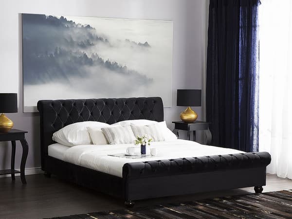 Sengeramme Svart Fløyelstrekk Svarte Treben 140 x 200 cm Knappet Rygg Glamour