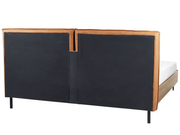 Sänky kullanruskea tekonahka 180 x 200 cm verhoiltu sängynpääty metallijalat moderni tyyli