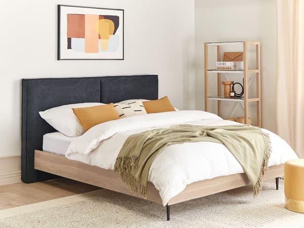 Seng med ramme grå 180 x 200 cm polstret hovedgærde sorte metalben moderne stil