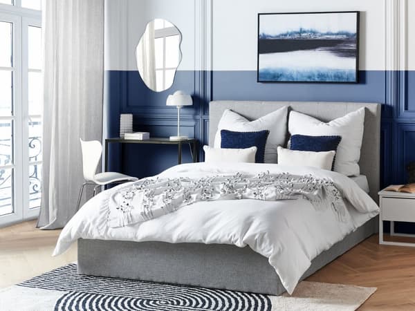 Parisänky vaaleanharmaa 140 x 200 cm kangasverhoilu säilytystila tuftattu pääty sälepohja moderni