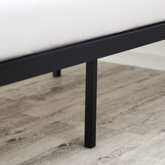 Enkelsäng - Metall 140x200 Cm Med Madrass - Svart
