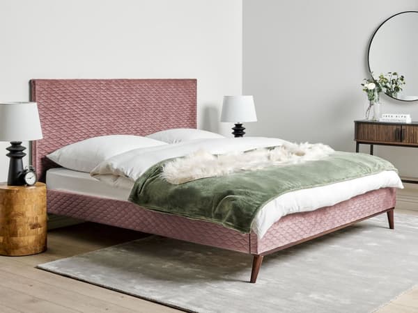 Dobbeltseng pink 180 x 200 cm fløjlspolstring quiltet gummitræsben lamelbund double glamour stil