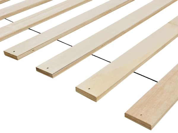 Sänky vaalea kumipuu 140 x 200 cm LED-valot rottinki sängynpääty rustiikkinen minimalistinen tyyli