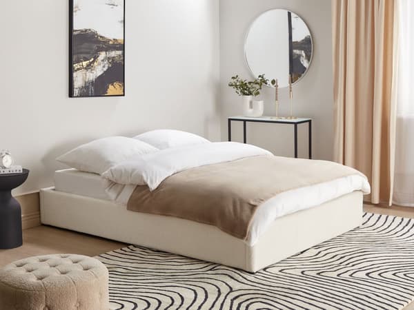 Seng Off-white Polstret 140 x 200 cm Med oppbevaring Uten sengegavl Lamellbunn Soverom Innredning Moderne design