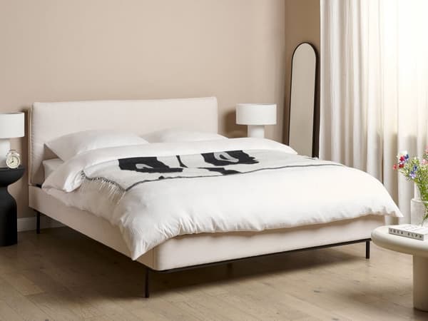 Sängram Beige Polyestertyg Stoppad 160 x 200 cm Dubbelstorlek Lamellbotten Modern Design Sovrum