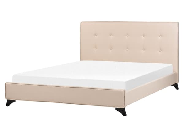 En beige polstret seng 160 x 200 cm med en ramme og en sengegavl med dekorative knapper
