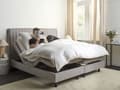 Miniatyrbillede 4 af 11: Elevationsseng Lysegrå Polyester 180 x 200 cm Elektrisk Dobbelt Justerbar Seng med Fjernbetjening Sengeramme med Gavl To Mands