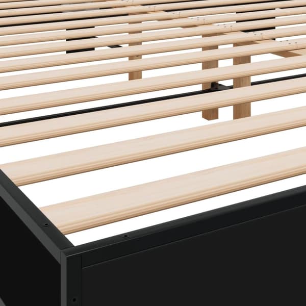 vidaXL Sängynrunko musta 200x200 cm tekninen puu ja metalli