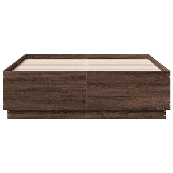 vidaXL Sengeramme med LED-lys brun eik 135x190 cm konstruert tre