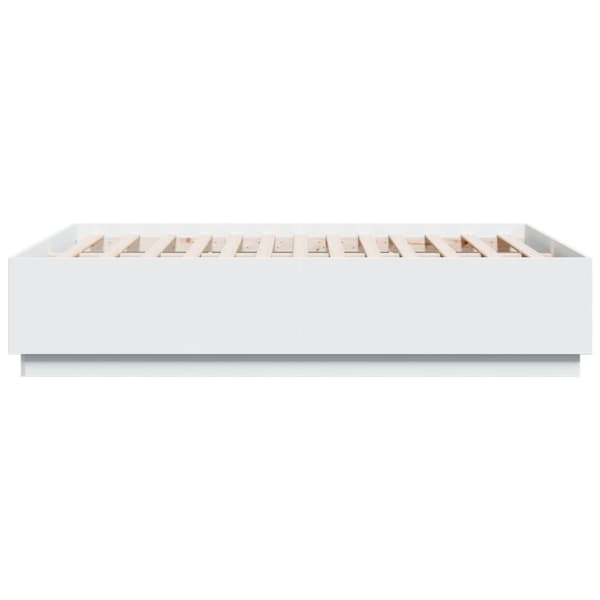 vidaXL Sengeramme med LED-lys hvit 135x190 cm konstruert tre