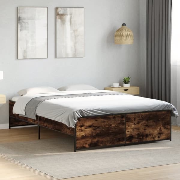 vidaXL Sengeramme røkt eik 140x190 cm konstruert tre og metall