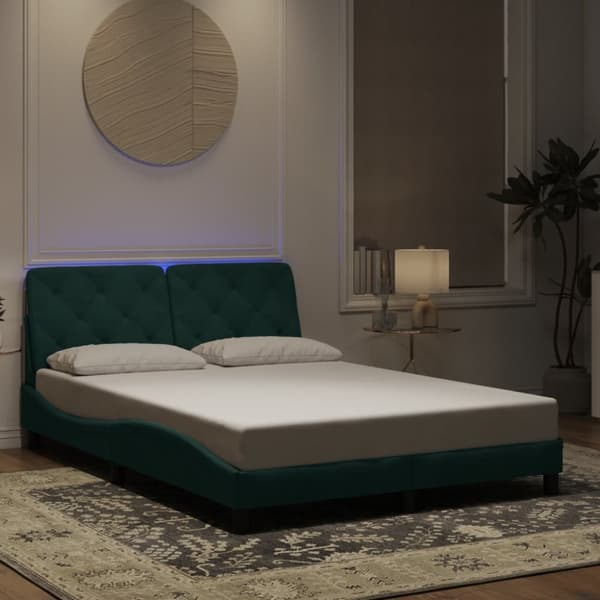 vidaXL sengeramme med LED-lys 140x190 cm velour mørkegrøn