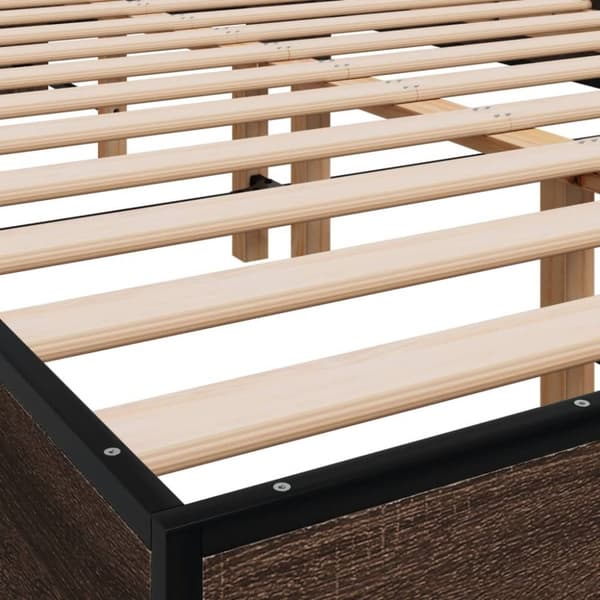 vidaXL Sengeramme brun eik 140x190 cm konstruert tre og metall